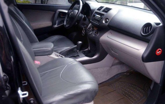 FOR SALE: Toyot Rav 4 2010 Automatic Transmission-9