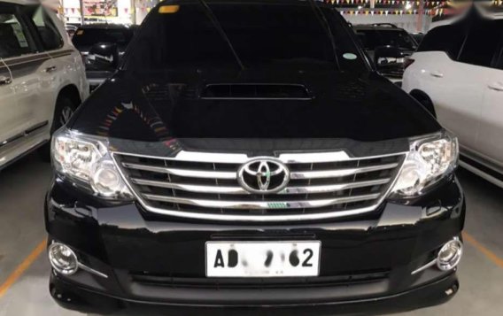 Toyota Fortuner V 2015 for sale-1