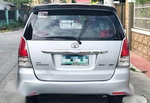 Toyota Innova E 2011 for sale-5