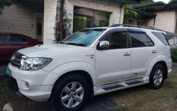 Toyota Fortuner 2010 for sale-2