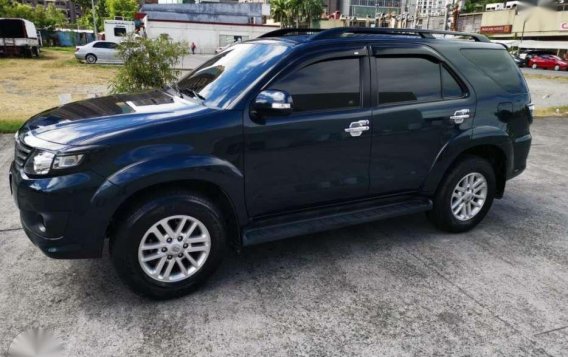 2014 Toyota Fortuner 2.7G for sale-3
