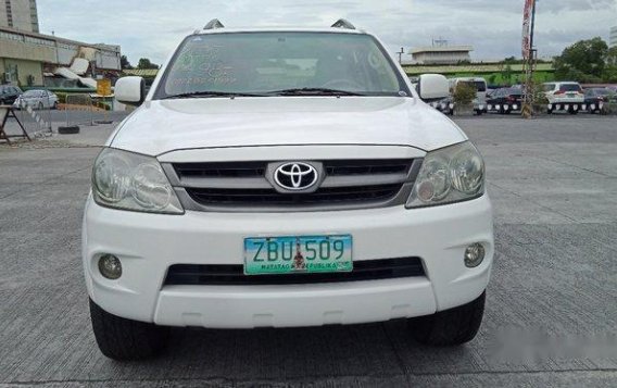 Toyota Fortuner 2005 G variant for sale-1