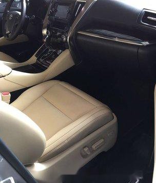 Toyota Alphard 2016 for sale-8