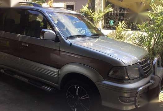 2004 Toyota Revo VX200 FOR SALE-2