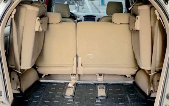 2005 Toyota Innova G Automatic casa Service-8