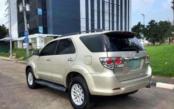 2013 Toyota Fortuner for sale-4