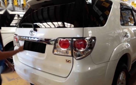 2014 Toyota Fortuner V for sale -1