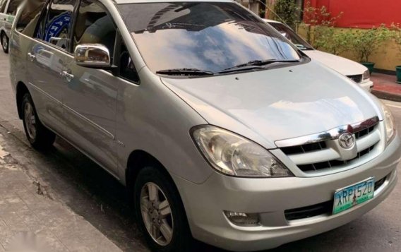 2005 Toyota Innova G Automatic casa Service