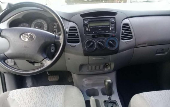 2011 Toyota Innova E for sale-5