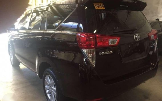 2017 Toyota Innova for sale-4