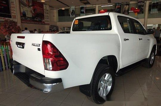 Toyota Hilux 2019 for sale-4