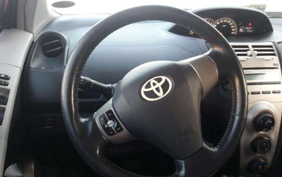 Toyota Yaris 2011 for sale-9