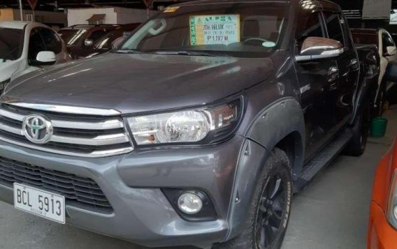 Like New Toyota Hilux for sale-1