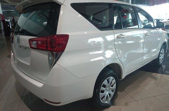 Toyota Innova 2019 J MT for sale-5