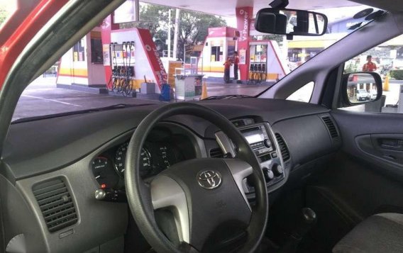 2013 Toyota Innova E for sale