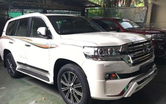 2019 Toyota Land Cruiser LC200 for sale-1