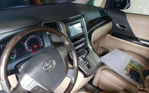 2013 Toyota Alphard 1st owner Casa maintained-3