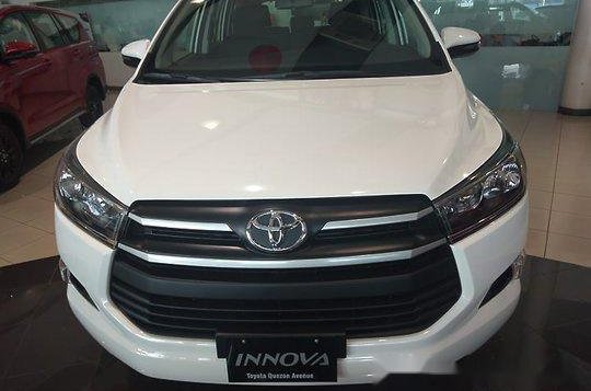 Toyota Innova 2019 J MT for sale-2