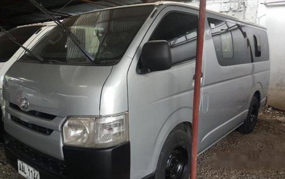 Toyota Hiace Commuter 2015 FOR SALE-1