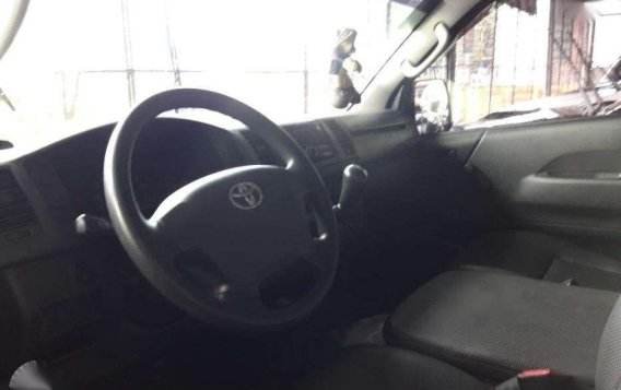 Toyota Hiace 2017 for sale-2