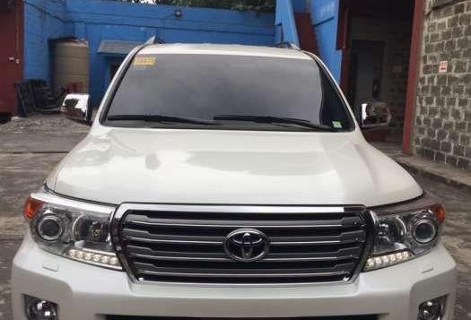 2014 Toyota Land Cruiser VX LC200 for sale-1