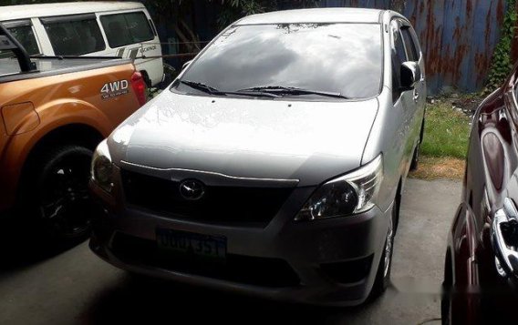 Toyota Innova 2013 E AT for sale-2