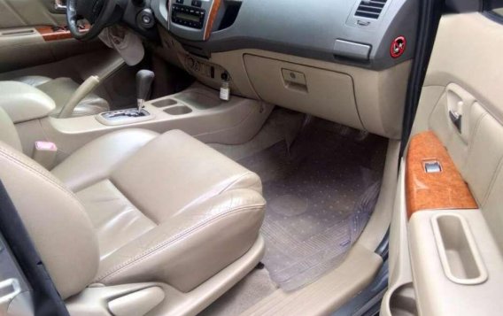 2009 Toyota Fortuner G for sale -8