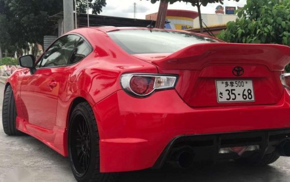 FOR SALE: Toyota GT 86 2013-4