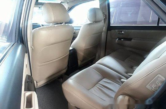 Toyota Fortuner 2014 V AT for sale-1