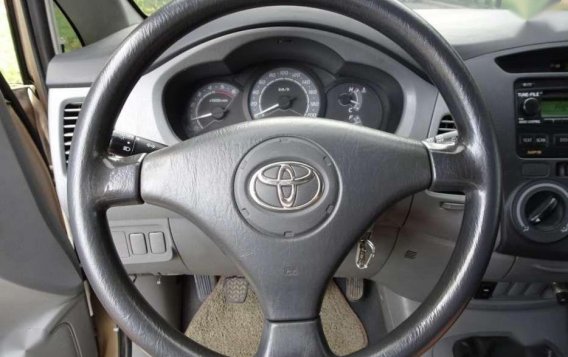 2006 Toyota Innova for sale-7