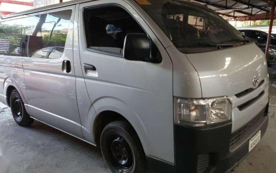 2018 Toyota Hiace Commuter 3.0 Manual Diesel Silver Metallic