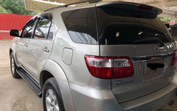 Toyota Fortuner 2010 for sale-2