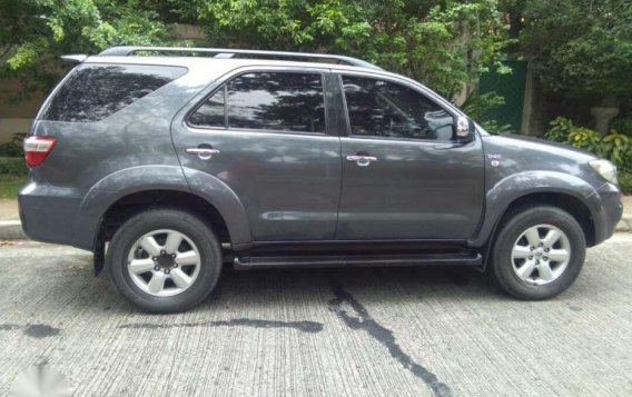 2009 Toyota Fortuner G for sale -6