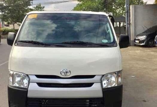 2017 Toyota Hiace Commuter FOR SALE