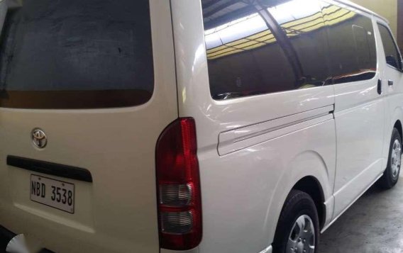 2019 Toyota Hiace Commuter 3.0 2000km only Original paint-3