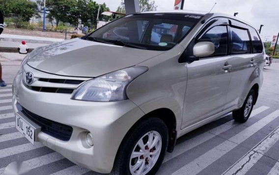 Toyota Avanza E Automatic 2012 --- 440K Negotiable-1