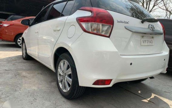 2016 TOYOTA Yaris 1.3E Automatic White CASA MAINTAINED-1