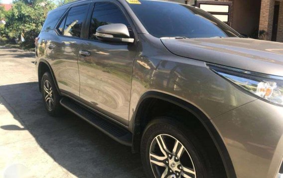 2016 Toyota Fortuner 4x2 G AT Fresh interior-4