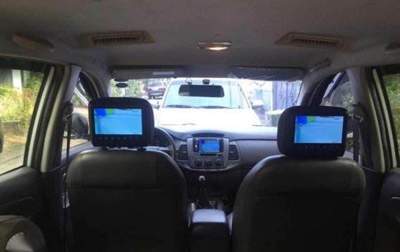 Toyota Innova 2013 J for sale-3