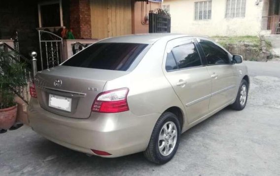 Toyota Vios E 2011 MT for sale-4