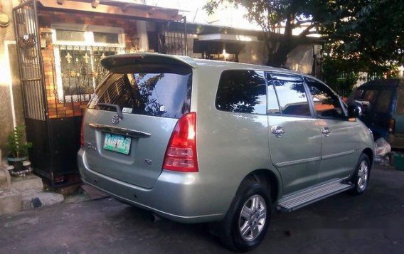 Toyota Innova 2005 for sale-1