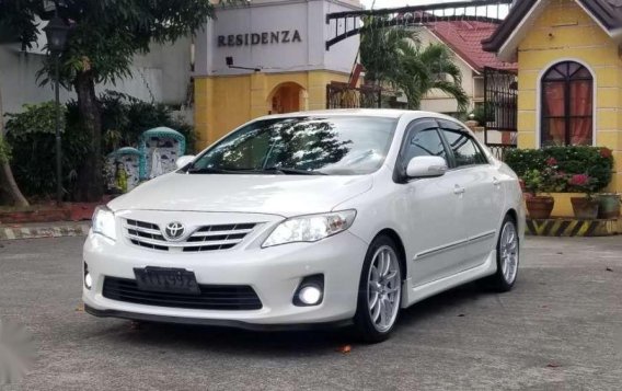 2013 Toyota Altis 1.6V Matic Gas Dual vvti (slight neg) 