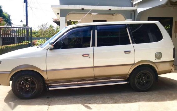 SELLING TOYOTA REVO 2001 GL DIesel-3