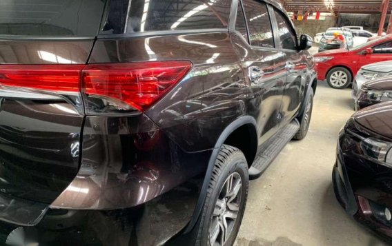 2018 TOYOTA Fortuner 24 G 4x2 Automatic Brown-1