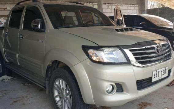 2014 Toyota Hilux 2.5G Manual Diesel Silky Gold