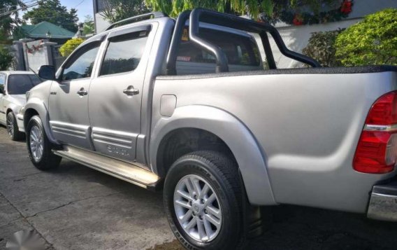 2015 Toyota HIlux 4x2 G dsel manual 1st owned top con 800k best offer-2