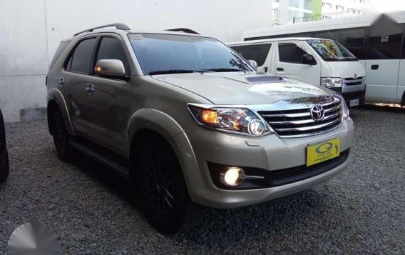 2015 Toyota Fortuner V 4x4 Diesel Automatic