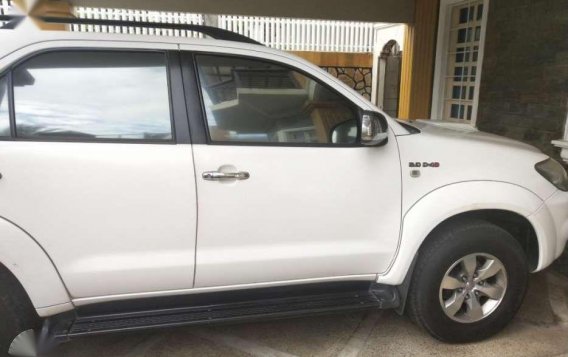 Toyota Fortuner 4x4 nego 2006 model FOR SALE-1