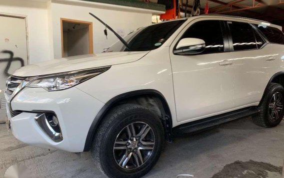 2017 Toyota Fortuner 2.4 G Automatic White