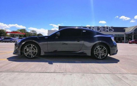 2016 Toyota 86 2.0 AT Gas TRD 12k km only!-1
